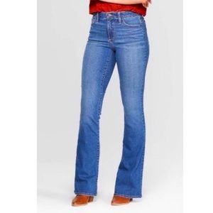 Universal Thread Mid-Wash High-Rise Flare Jeans, size 6